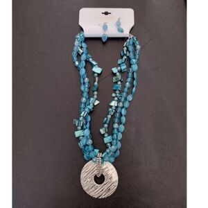 Signature NYC blue silver tone matching necklace earring set